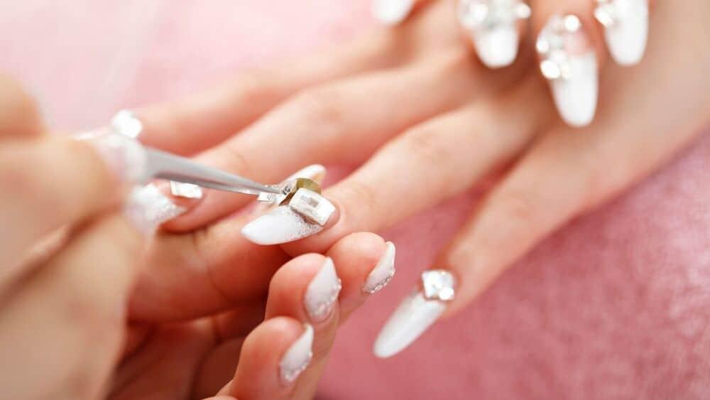 finger nail